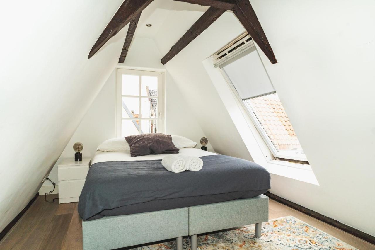 Tiny Attic On The Herengracht, Private Room Ámsterdam Exterior foto