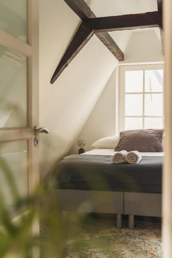 Tiny Attic On The Herengracht, Private Room Ámsterdam Exterior foto
