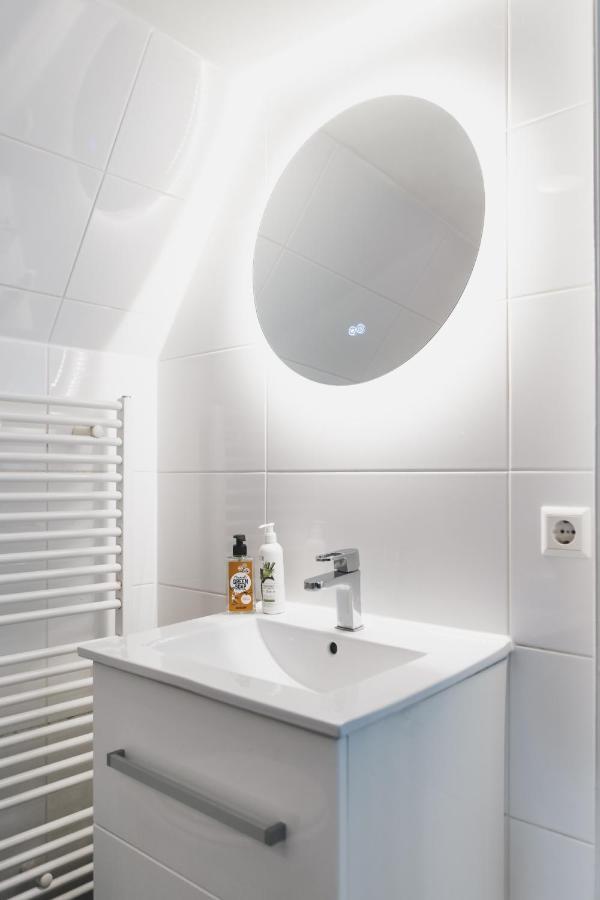 Tiny Attic On The Herengracht, Private Room Ámsterdam Exterior foto